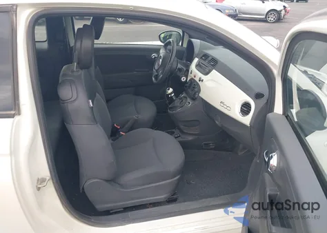 2015 Fiat 500 Sport z USA, uszkodzony, nr VIN 3C3CFFBR0FT757085